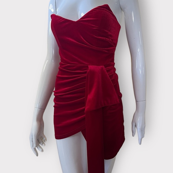Fashion Nova Sweet Revenge Velvet Style Red Mini Dress SZ XS ❤️ - Picture 3 of 10